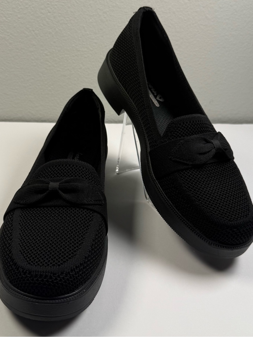 Skechers Black Knit Bow Loafers